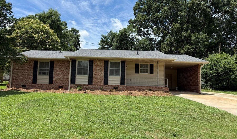 1507 E Calhoun St E Calhoun St, Anderson, SC 29621 - 3 Beds, 2 Bath