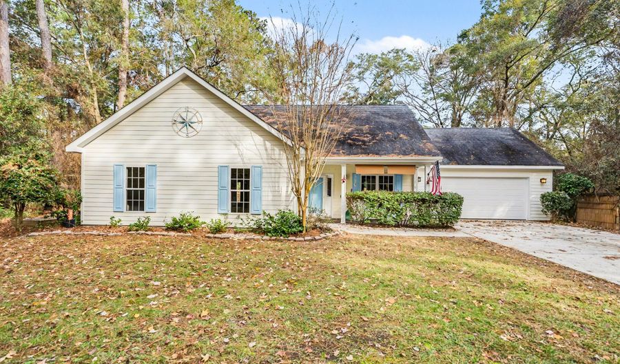 20 Sea Gull Dr, Beaufort, SC 29907 - 3 Beds, 2 Bath