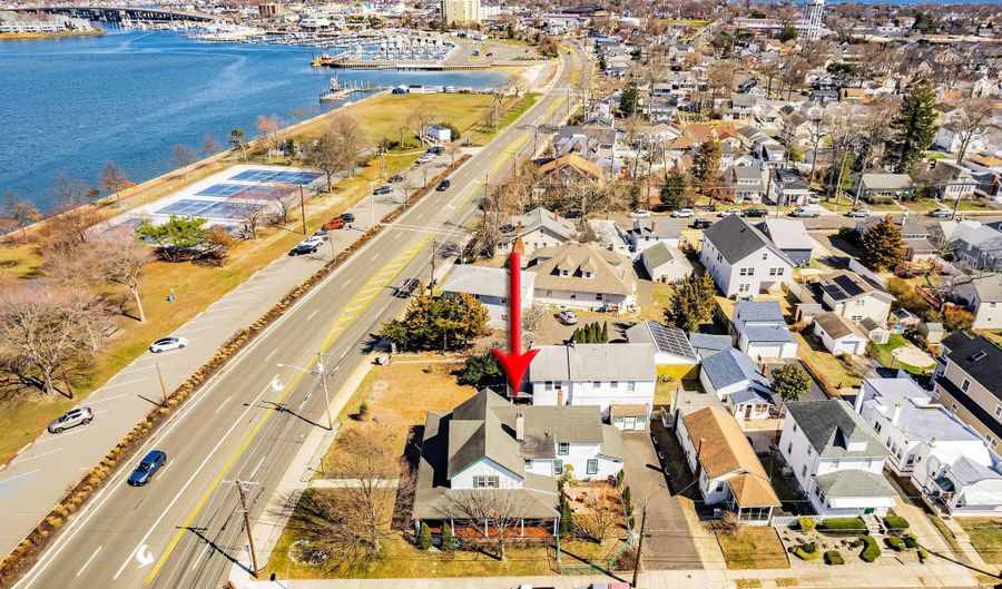 1511 River Rd, Belmar, NJ 07719 - 5 Beds, 2 Bath