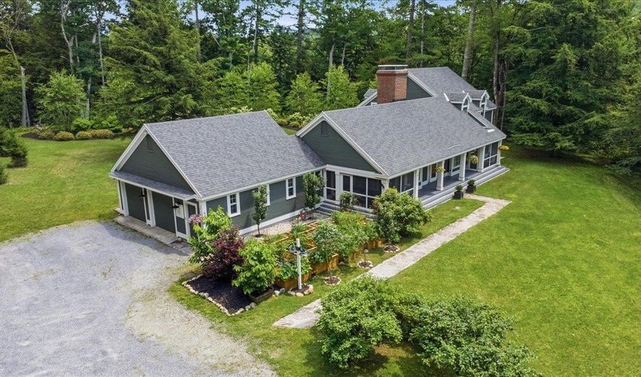 400 Spring Brook Rd, Arlington, VT 05250 - 4 Beds, 4 Bath