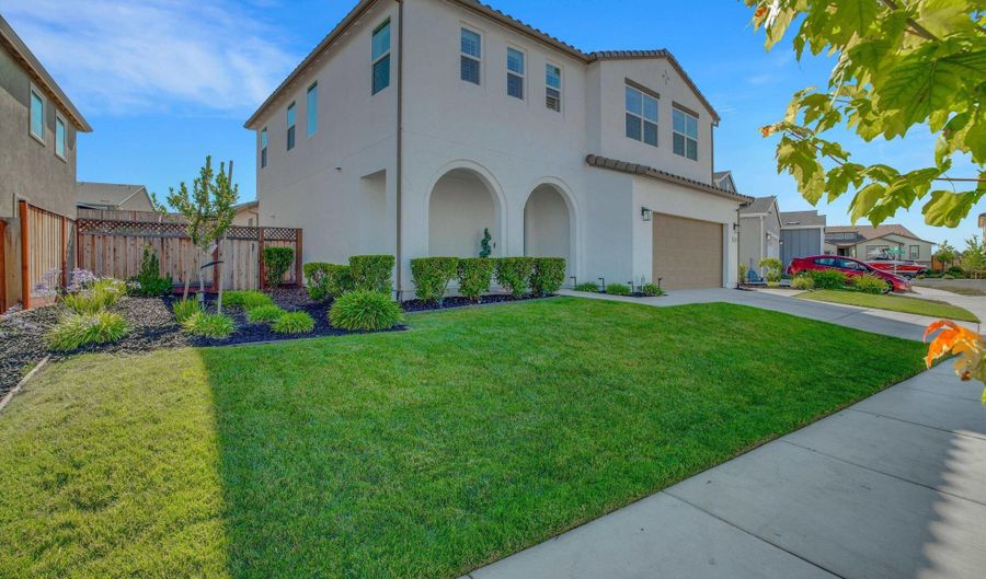 5498 Monte Vista Way, Antioch, CA 94531 - 4 Beds, 3 Bath