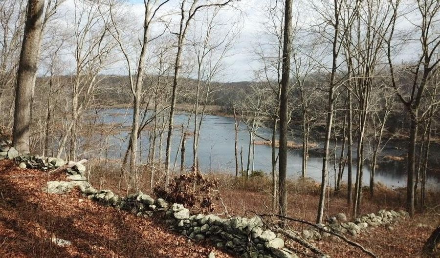 1 Houperts Way, Clinton, CT 06413 - 0 Beds, 0 Bath