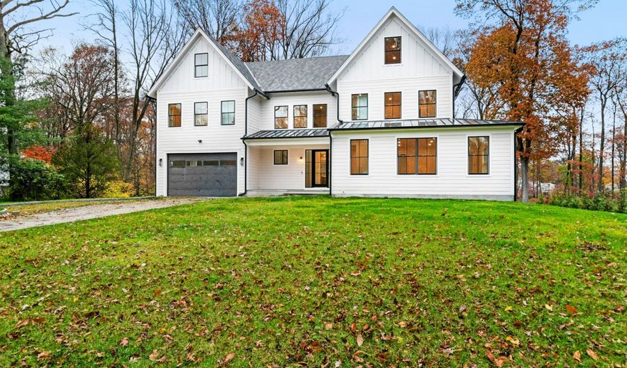 20 Marianne Rd, Darien, CT 06820 - 5 Beds, 8 Bath