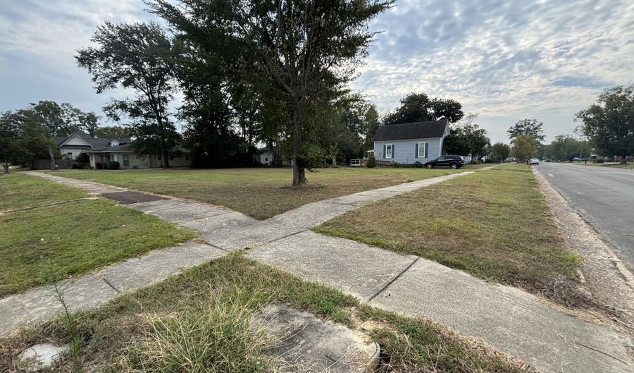 101 N 5th St, Amory, MS 38821 - 0 Beds, 0 Bath