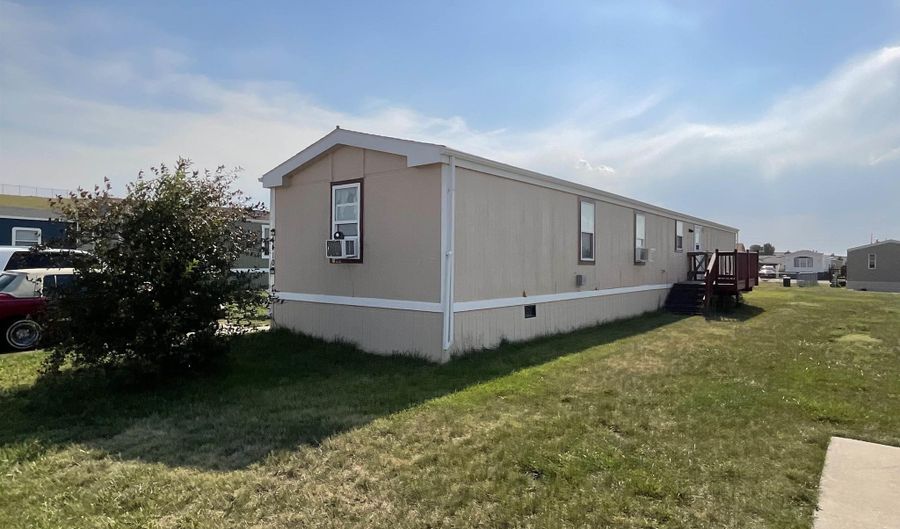 4410 S SOUTH PASS Trl, Cheyenne, WY 82007 - 3 Beds, 2 Bath