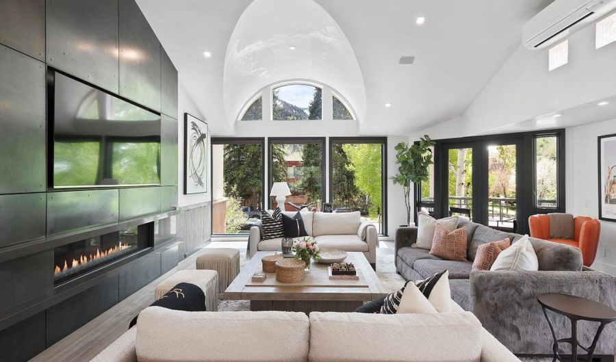 120 S Spring St 1, Aspen, CO 81611 - 4 Beds, 6 Bath
