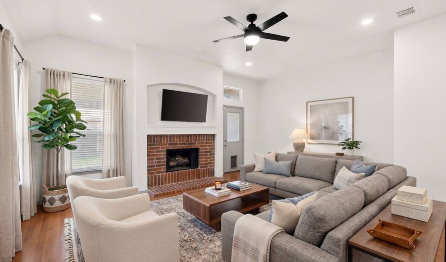 1409 Clear Creek Dr, Allen, TX 75002 - 3 Beds, 2 Bath