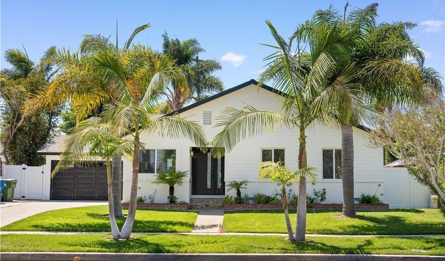 21011 La Salle Ave, Torrance, CA 90501 - 4 Beds, 2 Bath