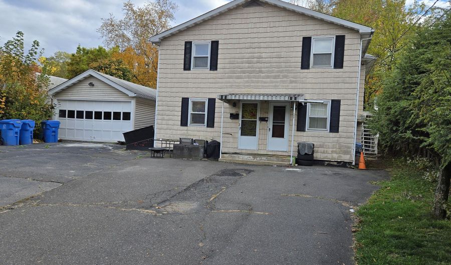 102 East Rd, Bristol, CT 06010 - 6 Beds, 2 Bath