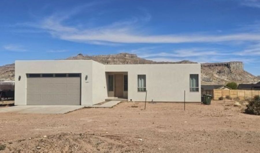 1040 S Independence, Big Water, UT 84741 - 3 Beds, 2 Bath