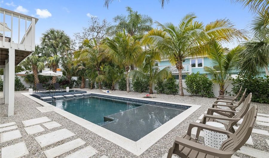 228 GLADIOLUS St, Anna Maria, FL 34216 - 3 Beds, 2 Bath