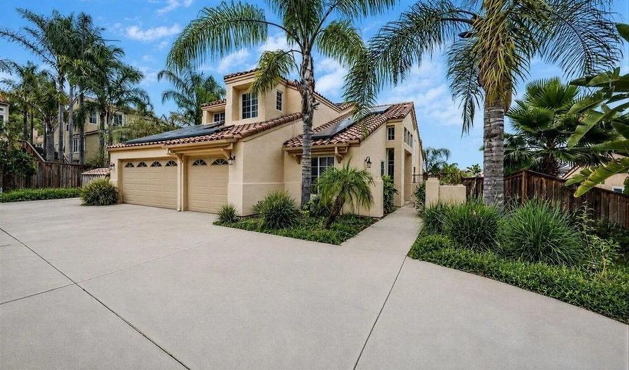 1348 Gilmore, Escondido, CA 92026 - 5 Beds, 4 Bath