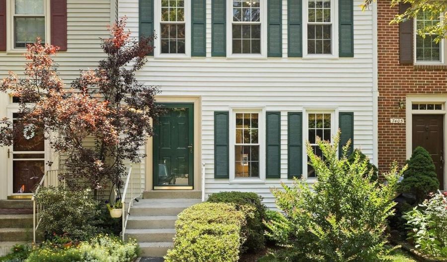 7403 DUDDINGTON Dr, Alexandria, VA 22315 - 3 Beds, 4 Bath