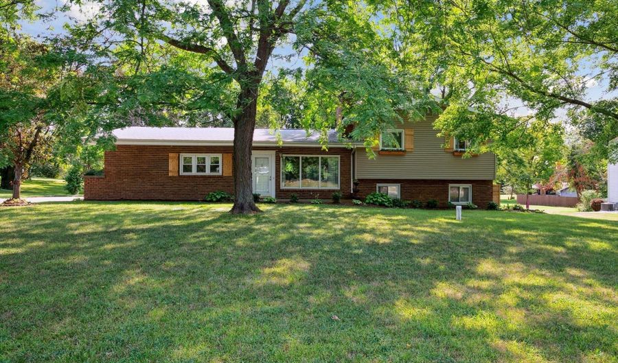 5480 Blue Heron Dr, Alma, MI 48801 - 3 Beds, 2 Bath