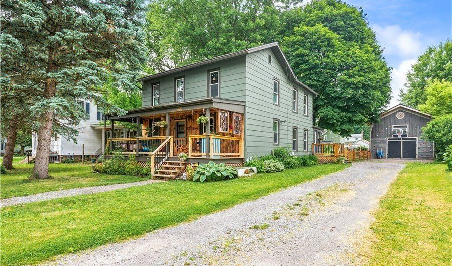 258 E State St, Albion, NY 14411 - 6 Beds, 2 Bath