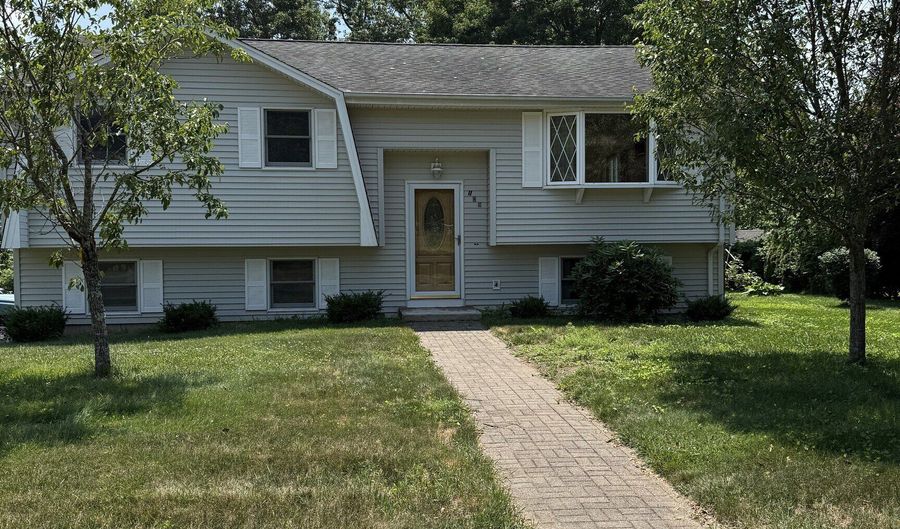 109 Ashley Rd, Bristol, CT 06010 - 3 Beds, 2 Bath