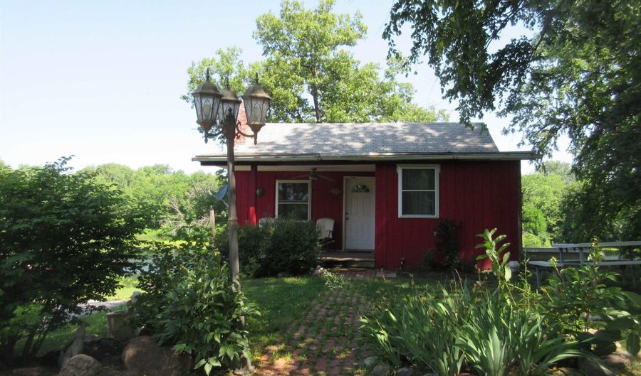 32 CRESCENT LAKE Lk, Alpha, IL 61413 - 1 Beds, 1 Bath