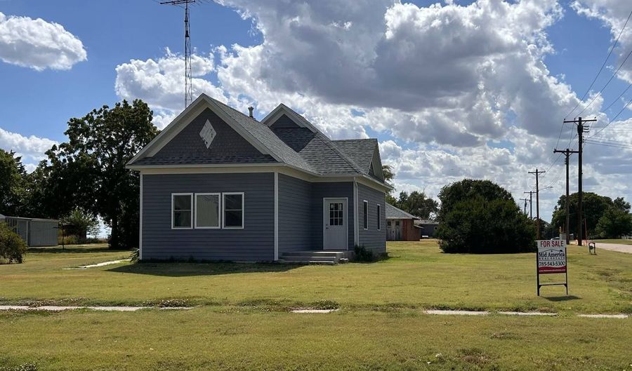 175 Main St, Agra, KS 67621 - 3 Beds, 1 Bath
