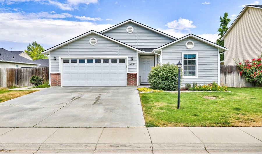 11898 Altamont, Caldwell, ID 83605 - 3 Beds, 2 Bath