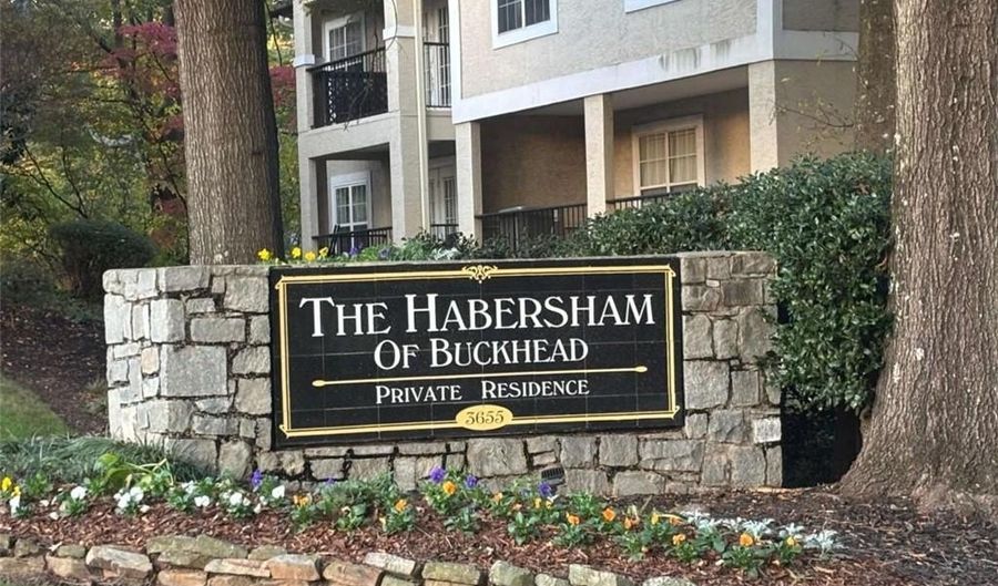 3655 Habersham Rd, Atlanta, GA 30305 - 1 Beds, 1 Bath