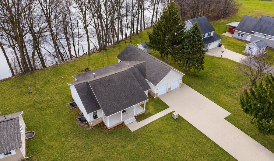 3220 Fairhaven Dr, Allegan, MI 49010 - 4 Beds, 4 Bath