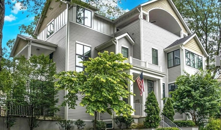4964 ESKRIDGE Ter NW, Washington, DC 20016 - 9 Beds, 8 Bath