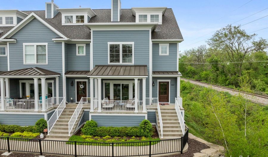 657 Greenslate Dr SE, Ada, MI 49301 - 3 Beds, null Bath