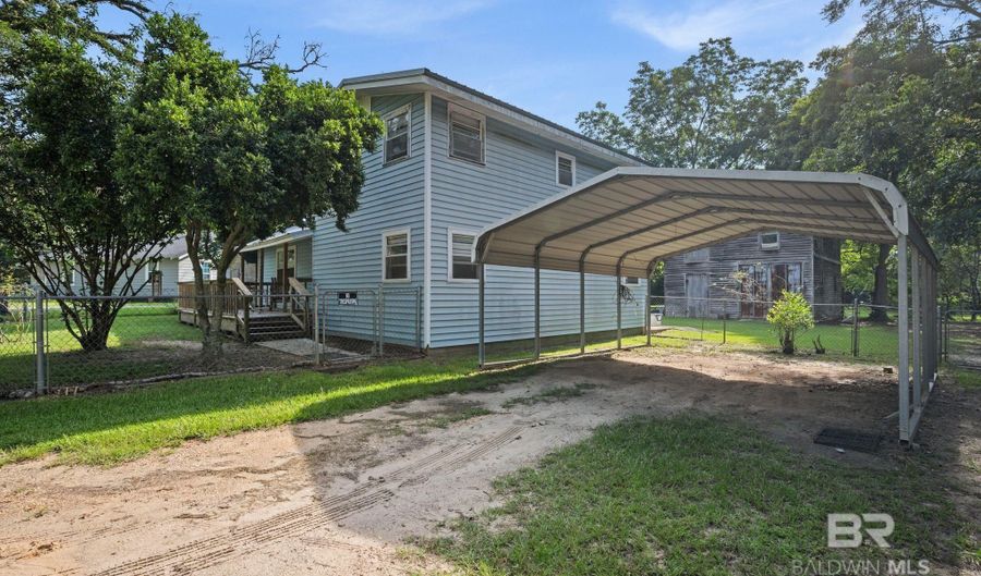 901 D'Olive St, Bay Minette, AL 36507 - 4 Beds, 2 Bath