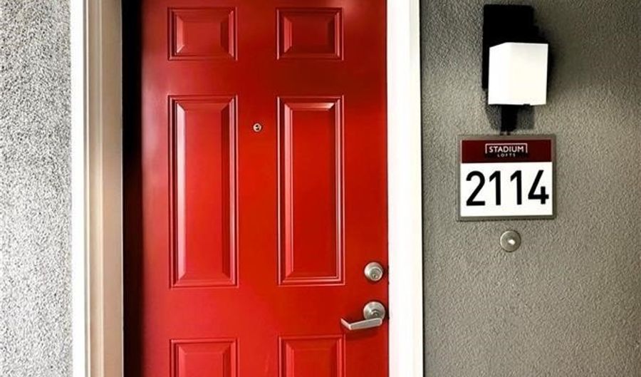 1801 E Katella Ave 2114, Anaheim, CA 92805 - 2 Beds, 2 Bath