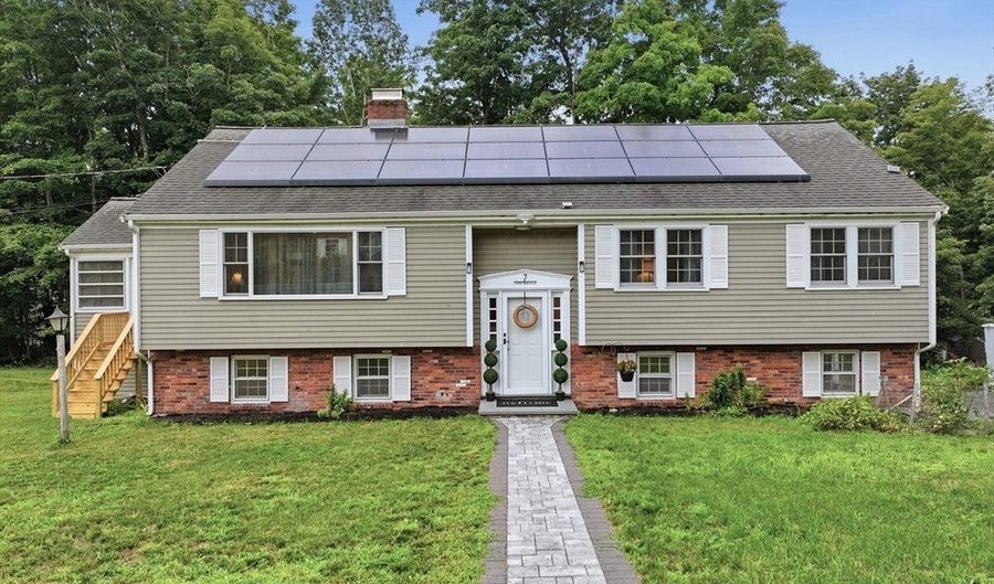7 Cherry Ridge Rd, Acton, MA 01720 - 3 Beds, 2 Bath