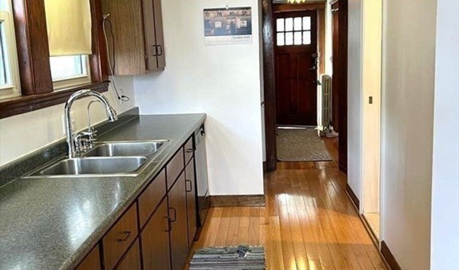 5 Glenmont Rd, Boston, MA 02135 - 4 Beds, 2 Bath
