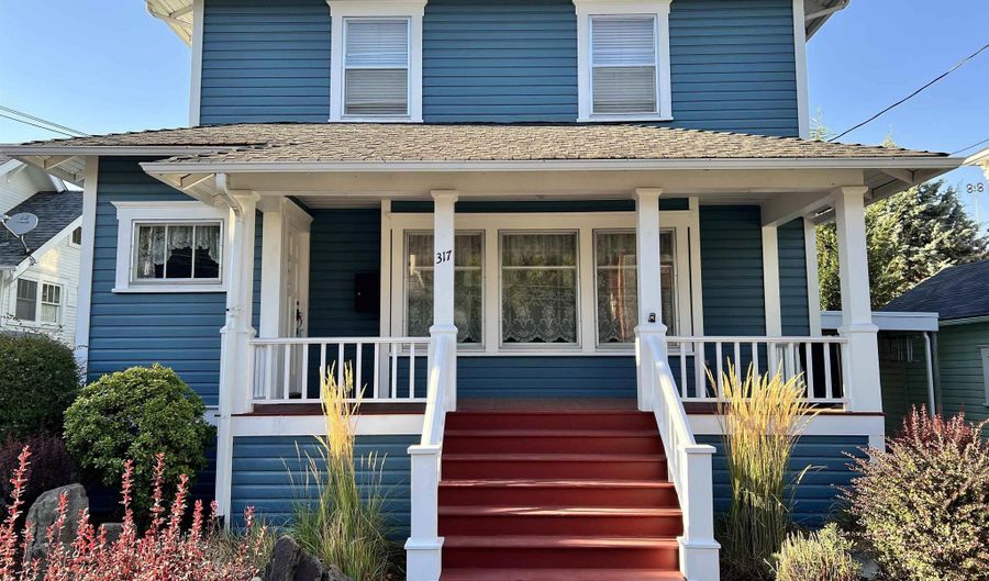 317 9th Ave SW, Albany, OR 97321 - 3 Beds, 2 Bath
