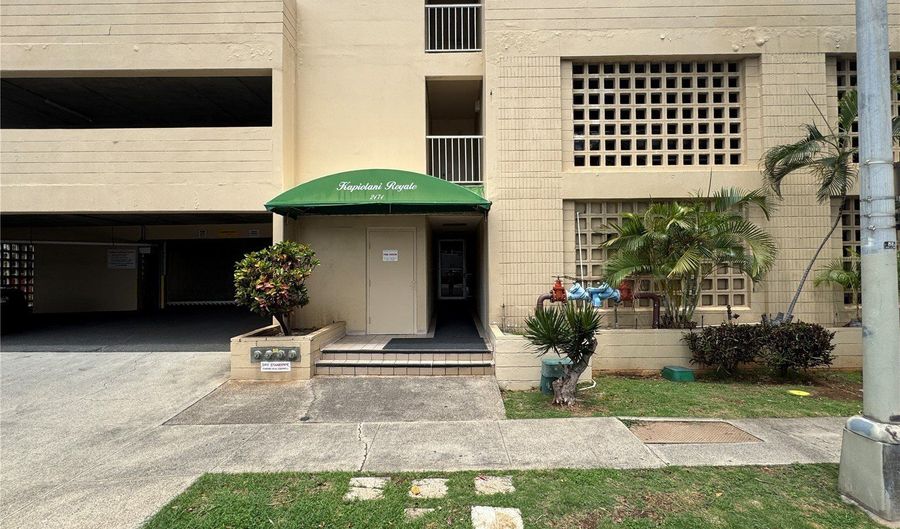 2474 Kapiolani Blvd 401, Honolulu, HI 96826 - 2 Beds, 2 Bath