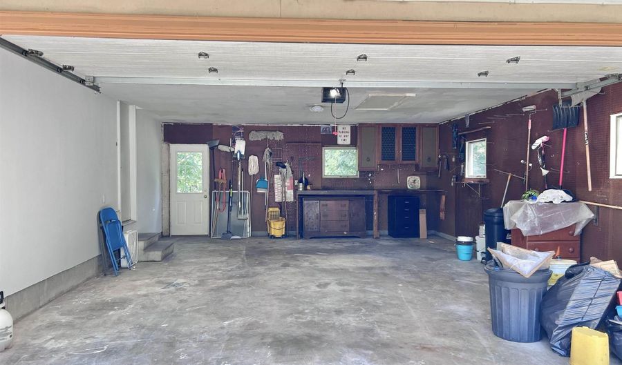113 Pleasant Knoll Rd, Adrian, MI 49221 - 3 Beds, 1 Bath