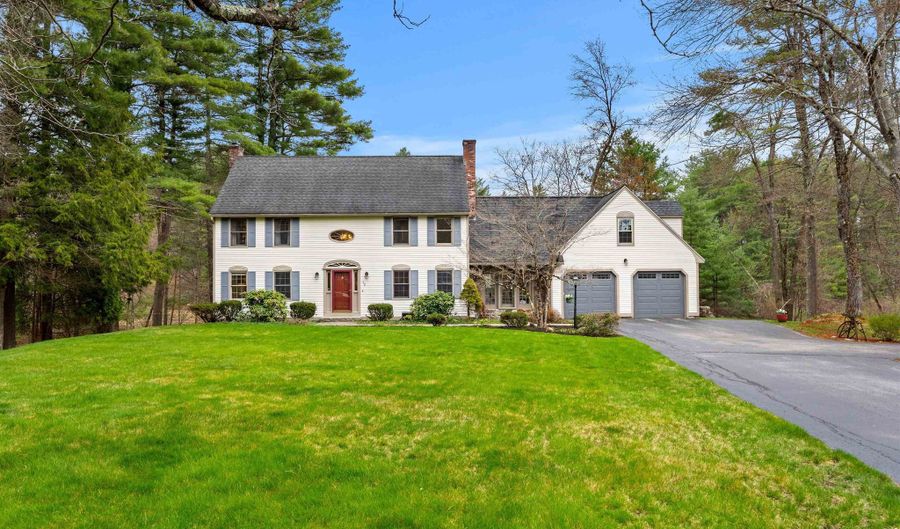 12 Magazine St, Bedford, NH 03110 - 4 Beds, 4 Bath