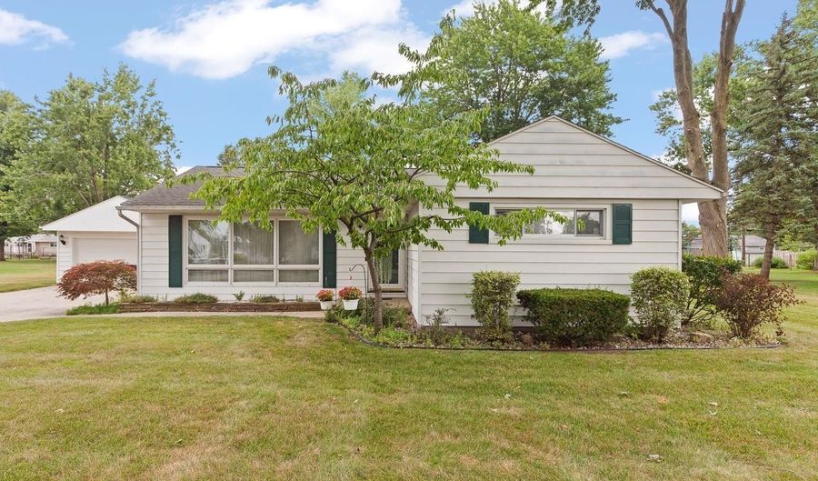 2725 Sharon, Adrian, MI 49221 - 3 Beds, 1 Bath