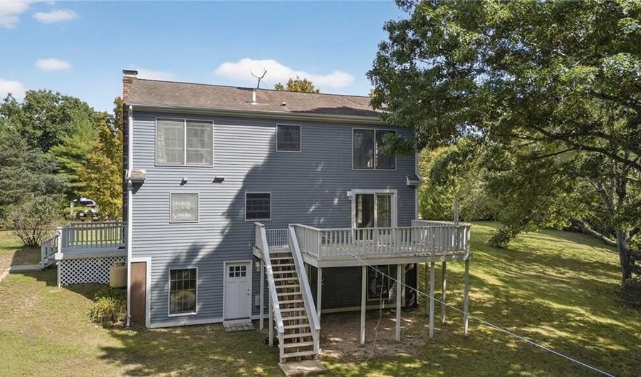 1 Gilman Rd, Hopkinton, RI 02832 - 3 Beds, 1 Bath