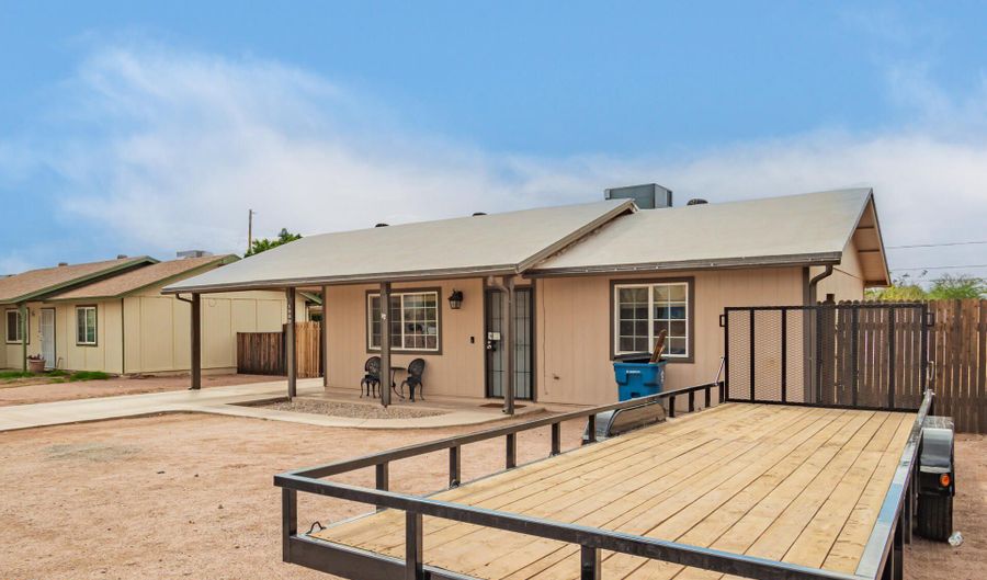 1980 S APACHE Dr, Apache Junction, AZ 85120 - 2 Beds, 1 Bath