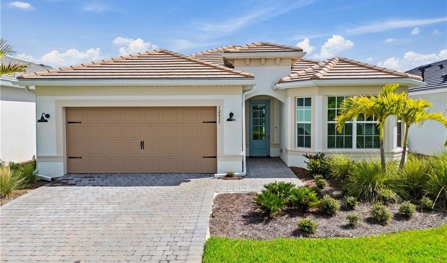 12584 Quartz, Alva, FL 33920 - 3 Beds, 2 Bath