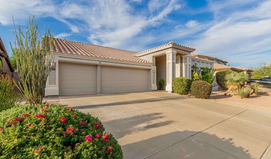4550 E BENT TREE Dr, Cave Creek, AZ 85331 - 4 Beds, 2 Bath