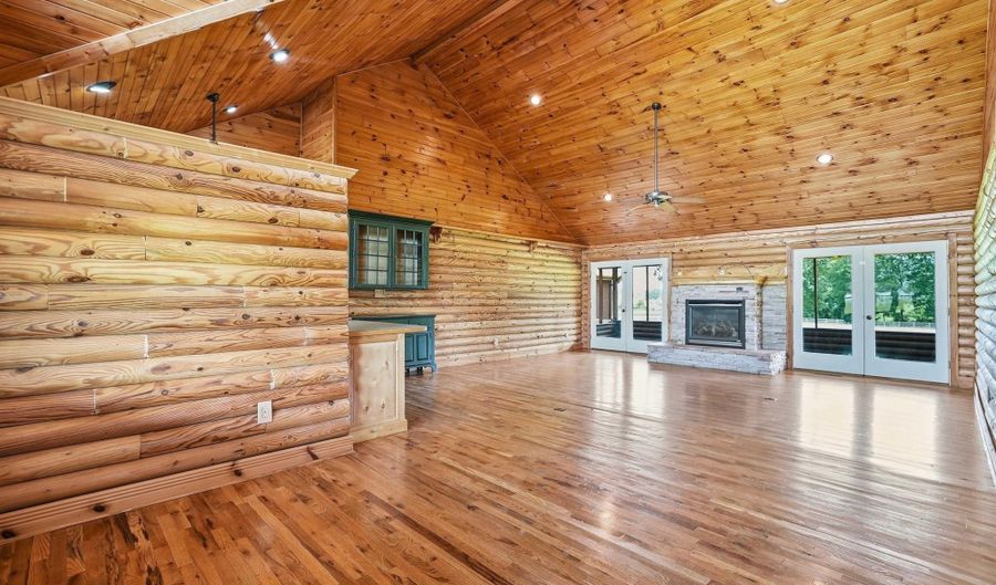 379 Cottage Crk, Bee Branch, AR 72013 - 5 Beds, 3 Bath