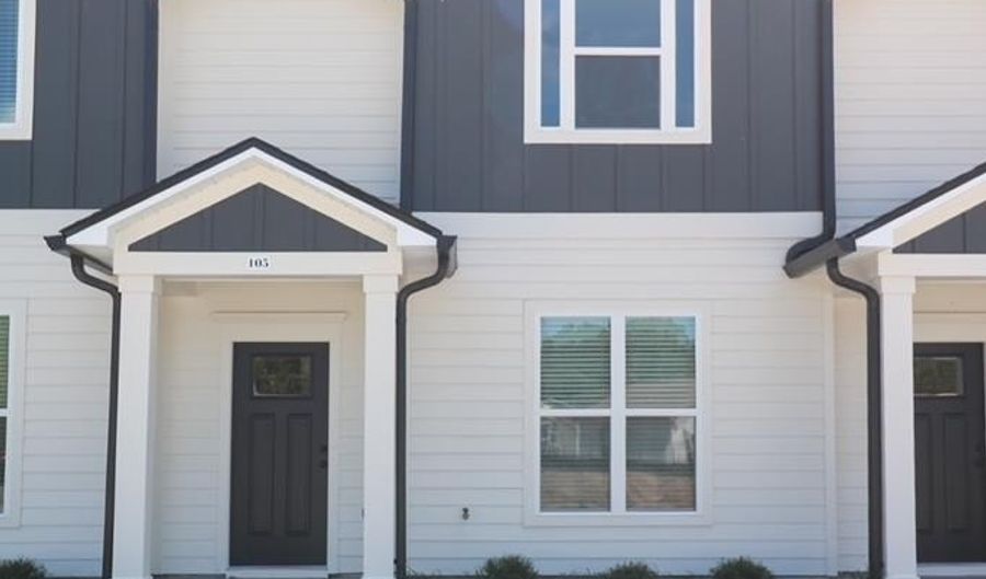 405 Hampton Ln, Bainbridge, GA 39819 - 3 Beds, 3 Bath