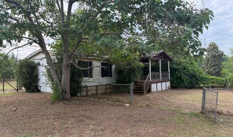 328 James Hart Rd, Americus, GA 31709 - 4 Beds, 2 Bath