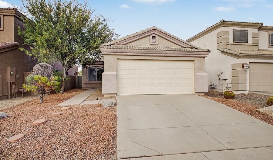 28427 N 51ST St, Cave Creek, AZ 85331 - 3 Beds, 2 Bath