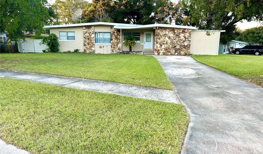 112 DAHLIA Dr, Altamonte Springs, FL 32714 - 4 Beds, 2 Bath