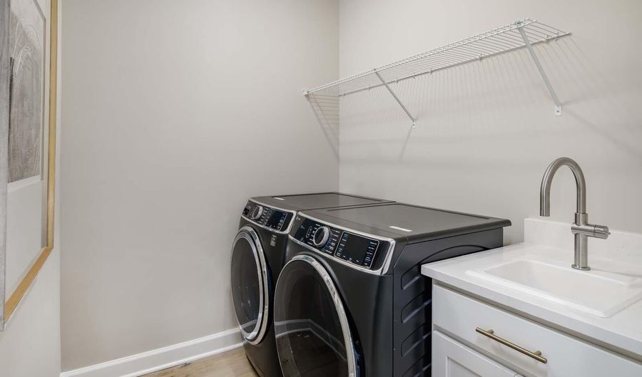 43859 CIRCUIT Sq 1038, Ashburn, VA 20147 - 3 Beds, 3 Bath