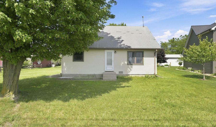 6480 W Orland Rd, Angola, IN 46703 - 2 Beds, 1 Bath