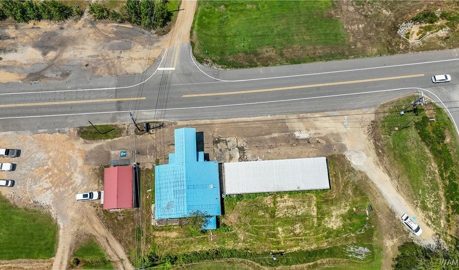 10749 Highway 18 E, Bankston, AL 35542 - 2 Beds, 2 Bath