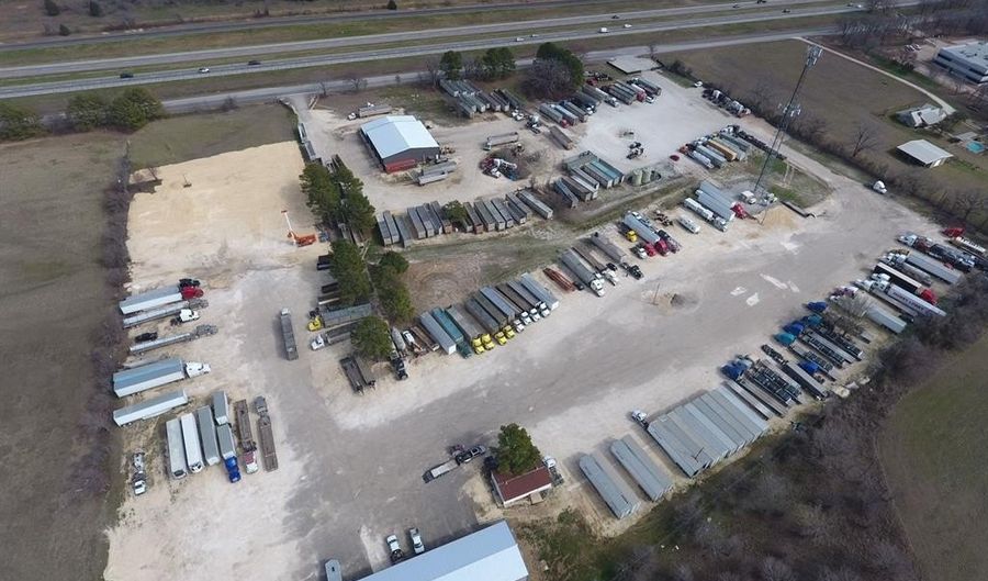 8224 I 35W Frontage Rd, Alvarado, TX 76009 - 0 Beds, 0 Bath