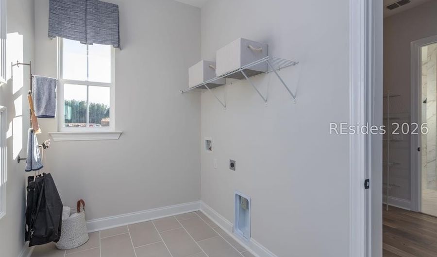 24 Peach Blossom Ct, Bluffton, SC 29909 - 3 Beds, 3 Bath
